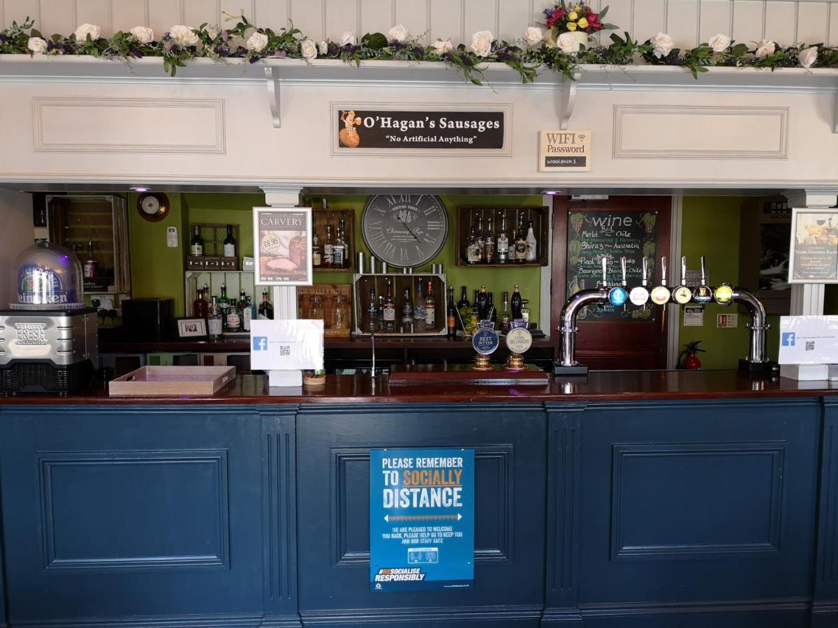 Woolpack Inn Chichester Buitenkant foto