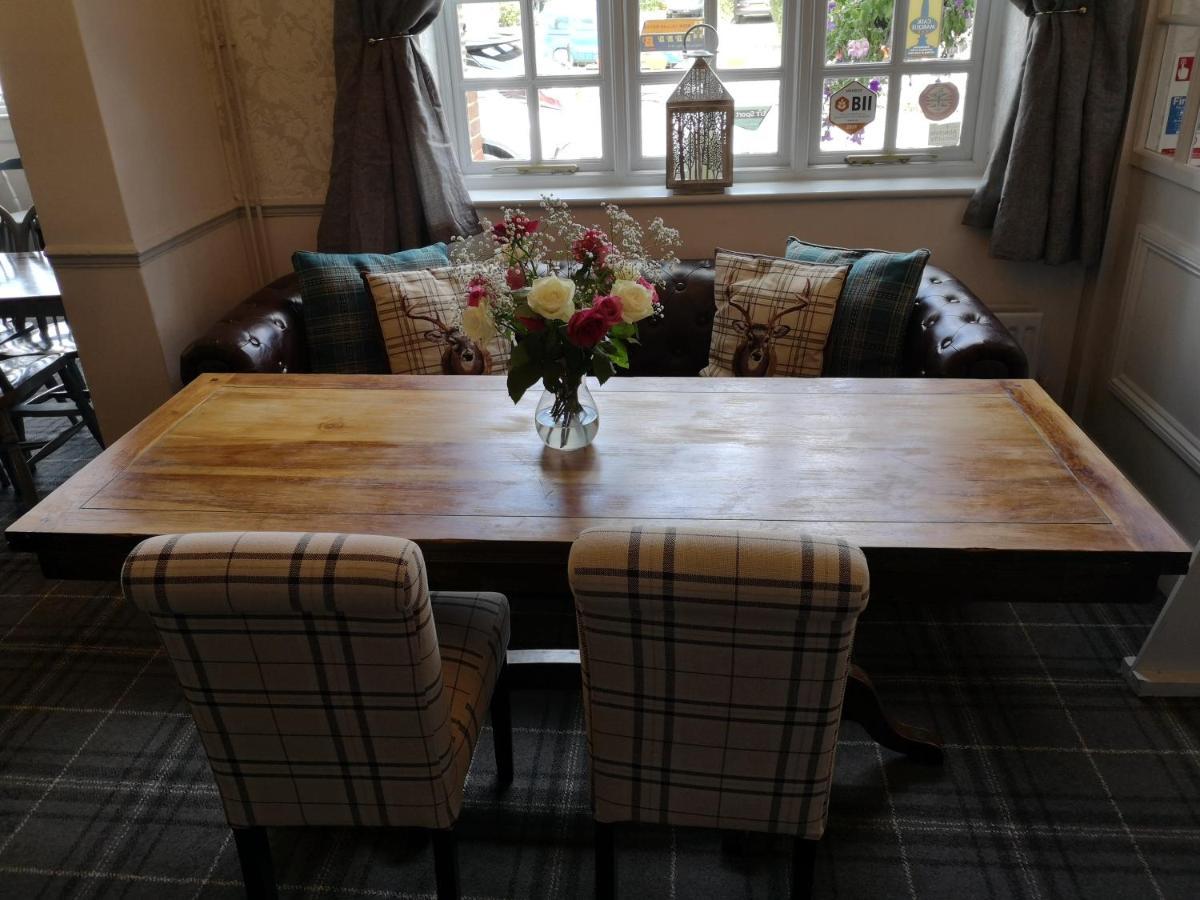 Woolpack Inn Chichester Buitenkant foto