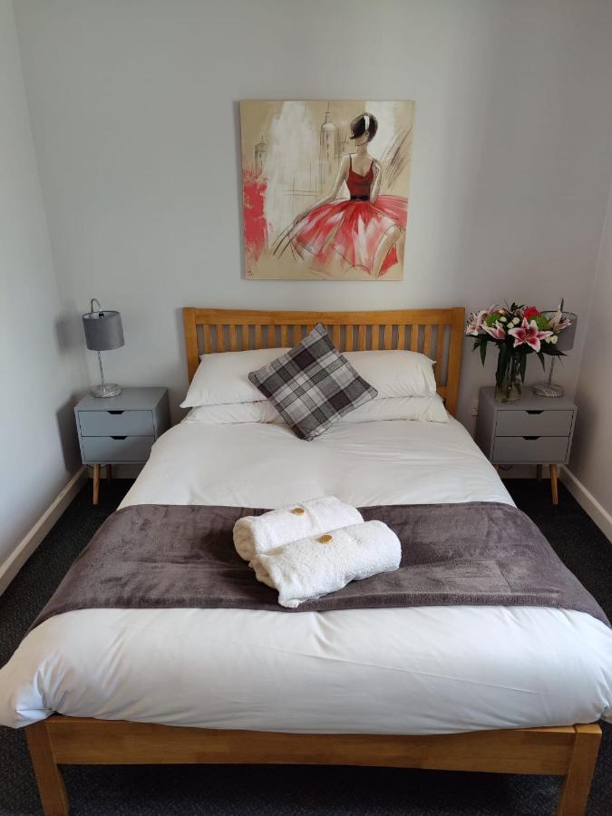 Woolpack Inn Chichester Buitenkant foto