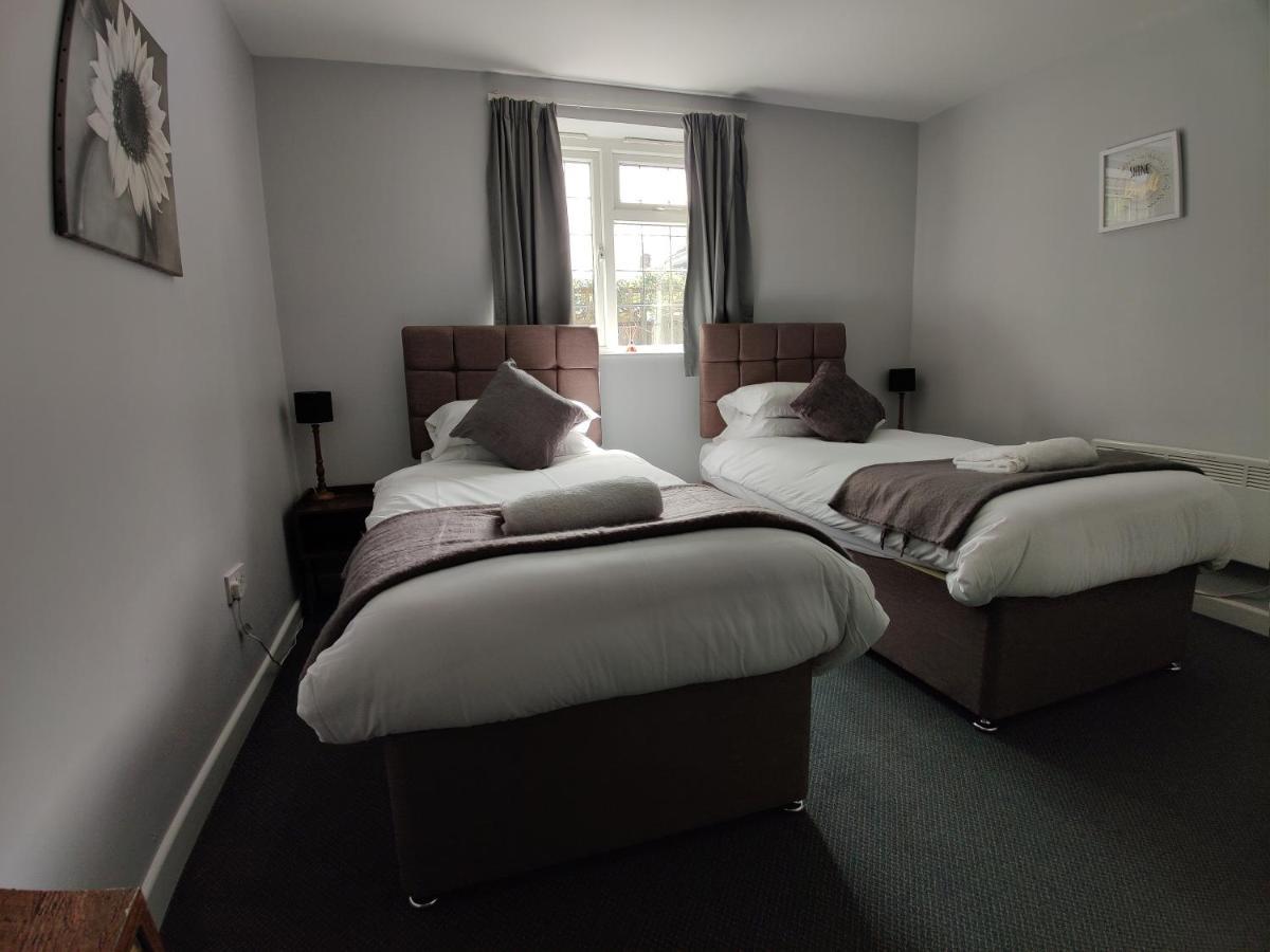 Woolpack Inn Chichester Buitenkant foto